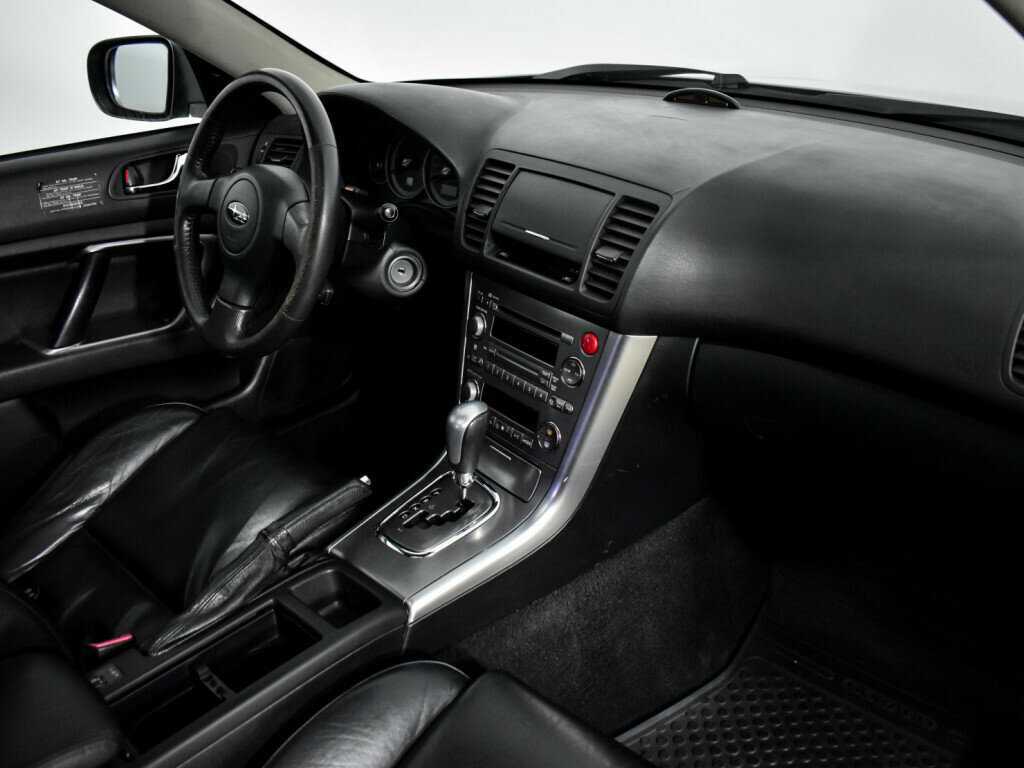 Subaru Legacy, 2005 Фото №14