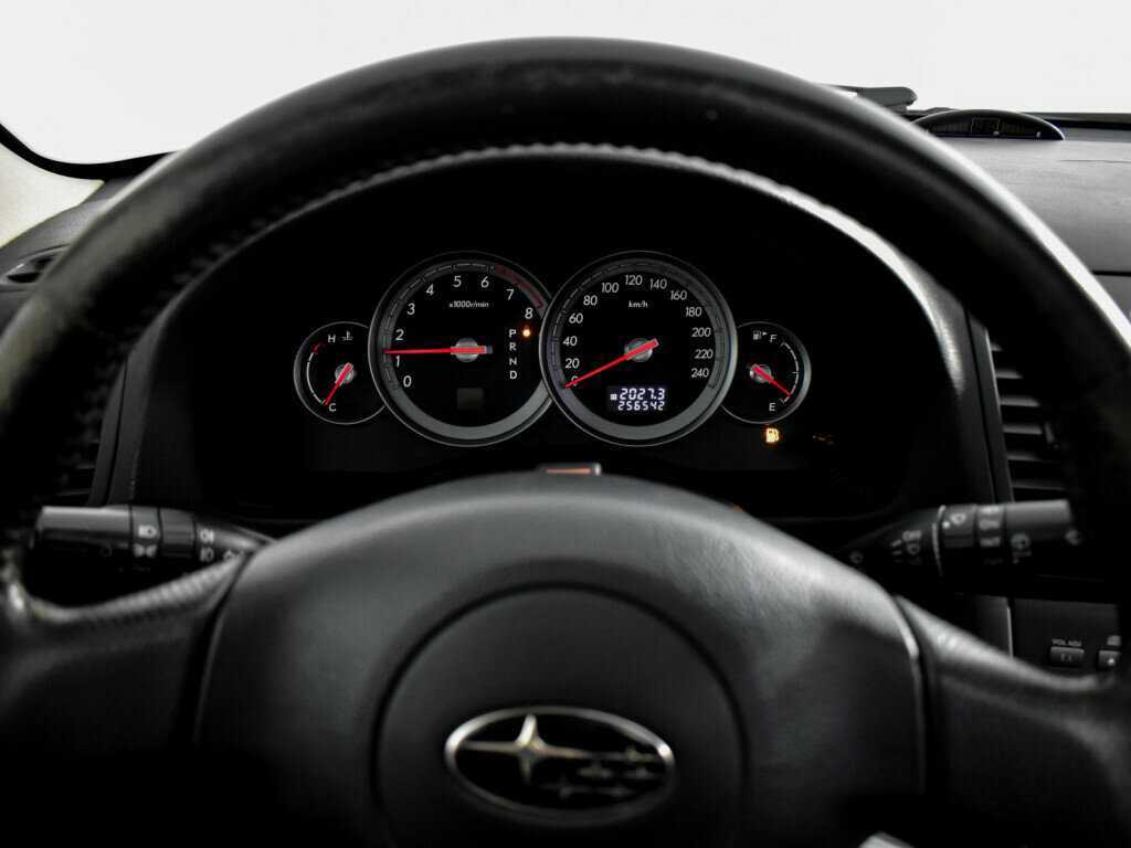 Subaru Legacy, 2005 Фото №18