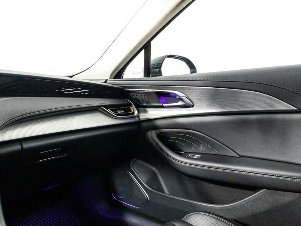 Hongqi H5, 2023 Фото №19