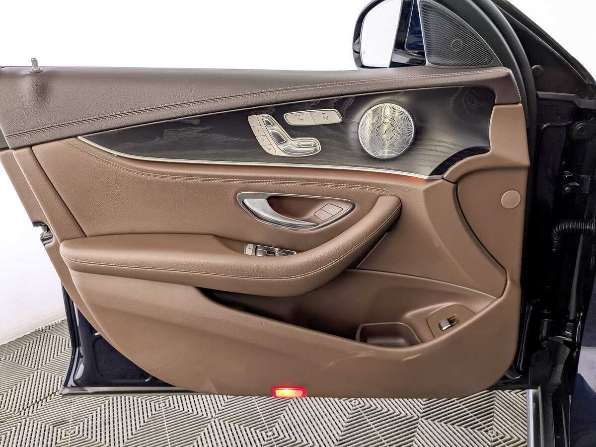 Mercedes-Benz E-Класс All-Terrain 350 d, 2018 Фото №19