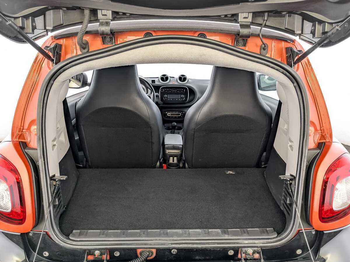 Smart Fortwo, 2018 Фото №10