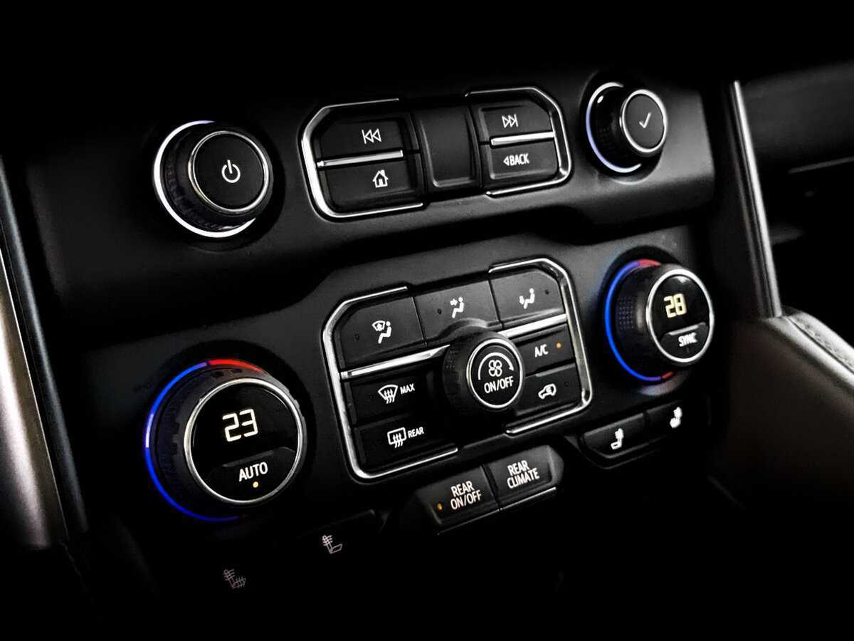 Chevrolet Tahoe, 2022 Фото №13