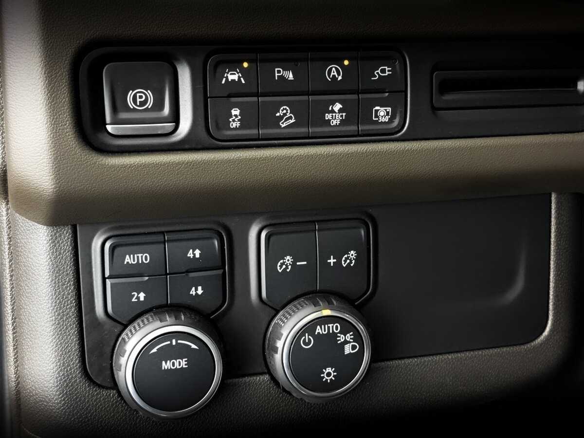 Chevrolet Tahoe, 2022 Фото №20