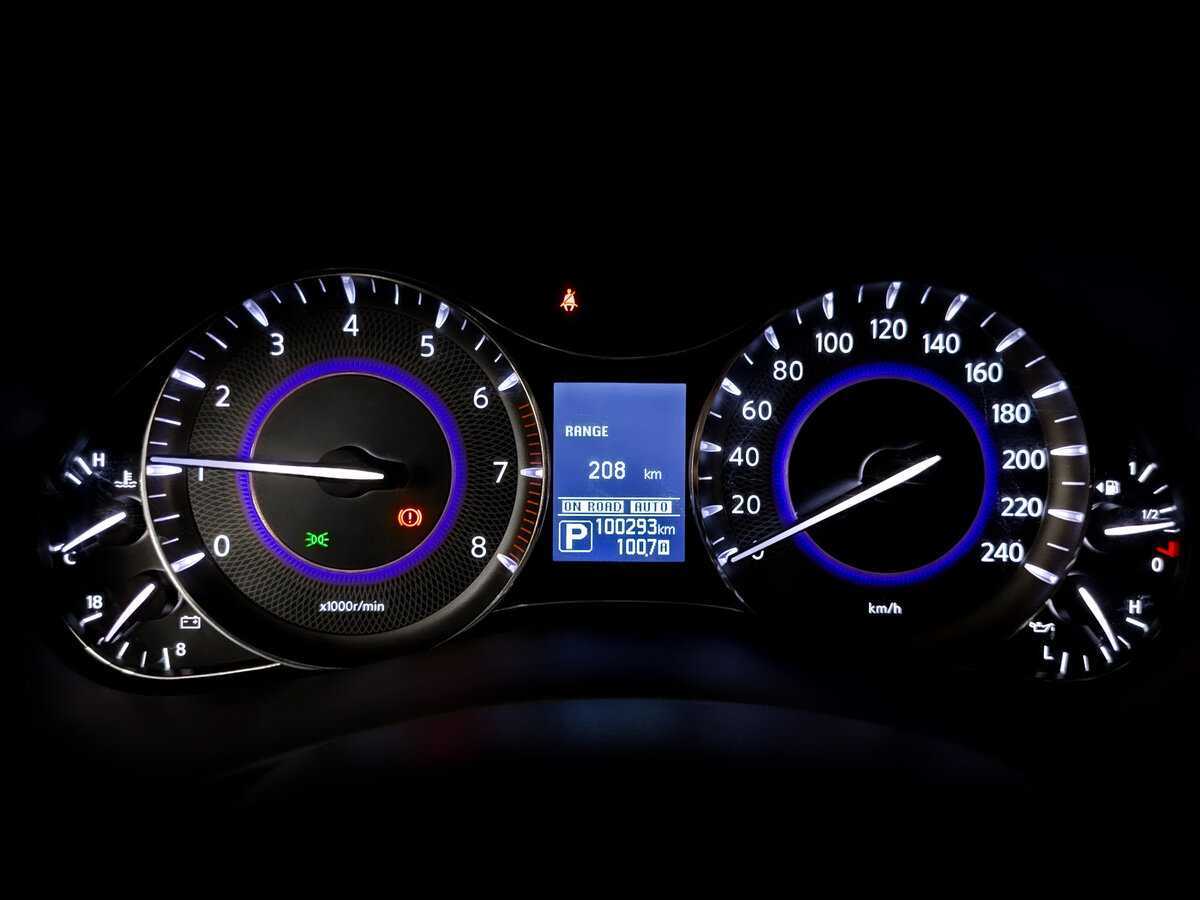 Infiniti QX80, 2017 Фото №12