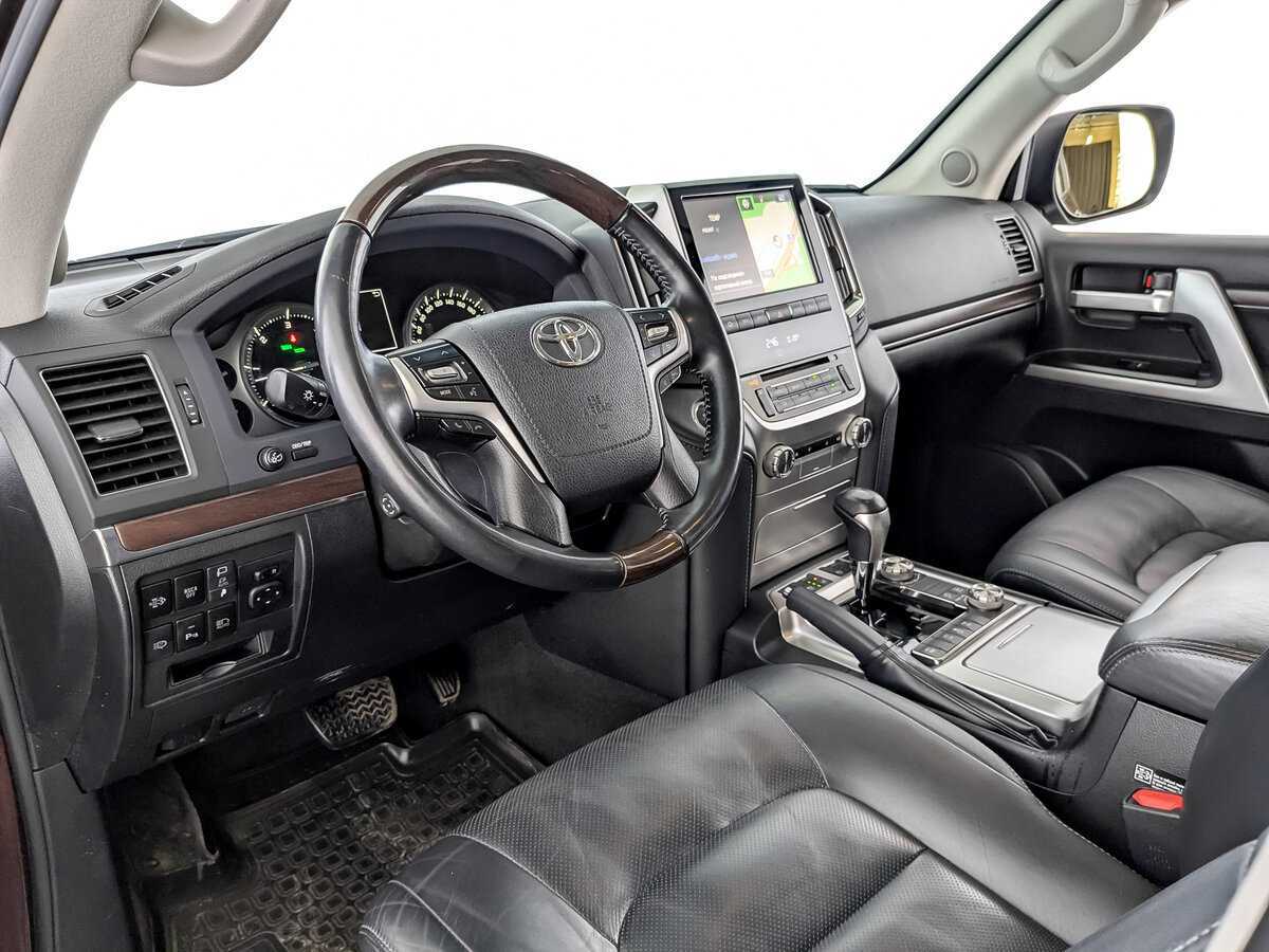 Toyota Land Cruiser, 2018 Фото №16
