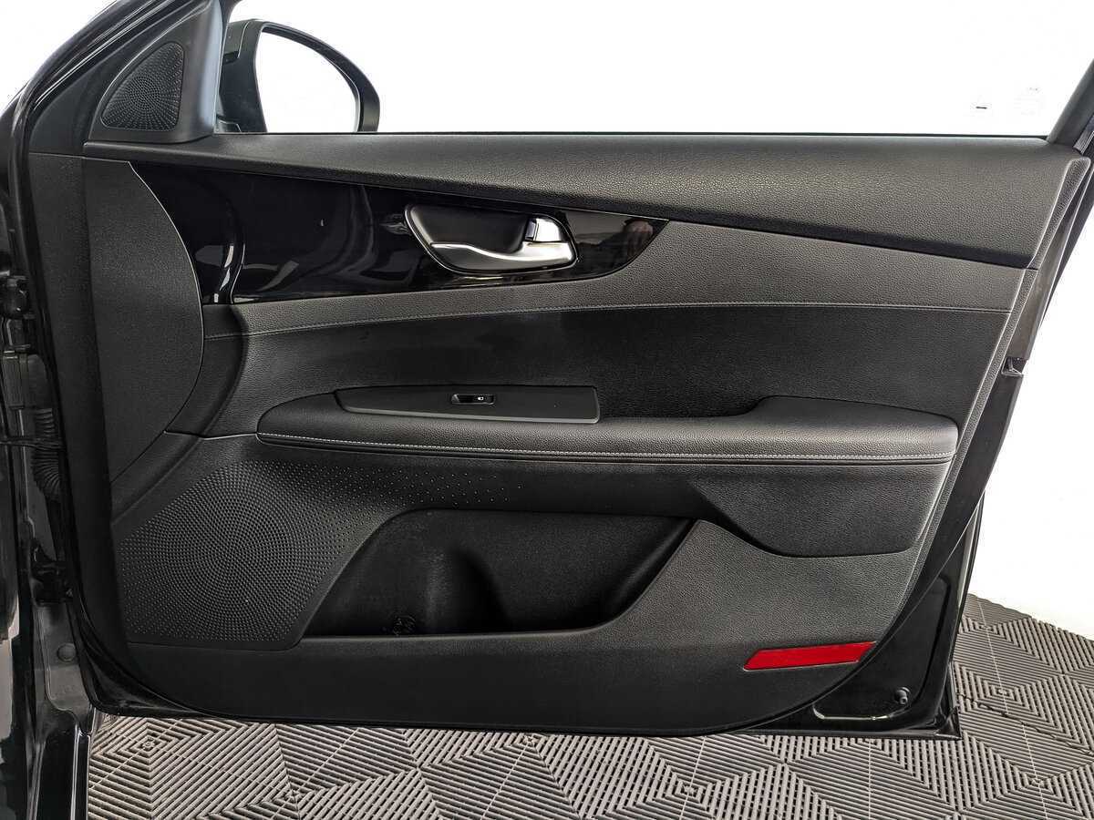 Kia Cerato, 2020 Фото №24