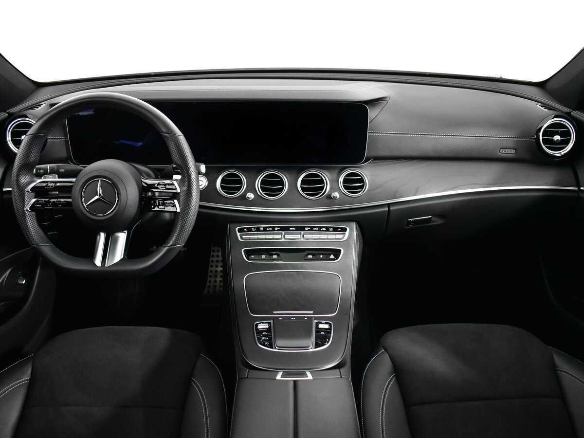 Mercedes-Benz E-Класс 300 d, 2021 Фото №11
