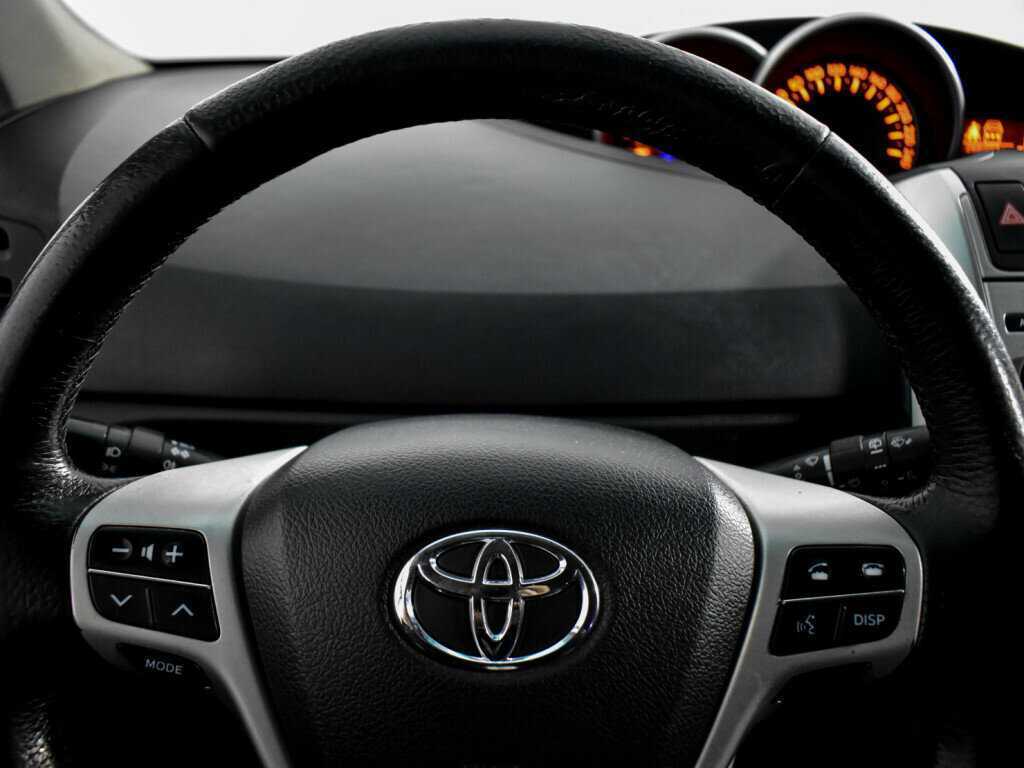 Toyota Verso, 2010 Фото №16