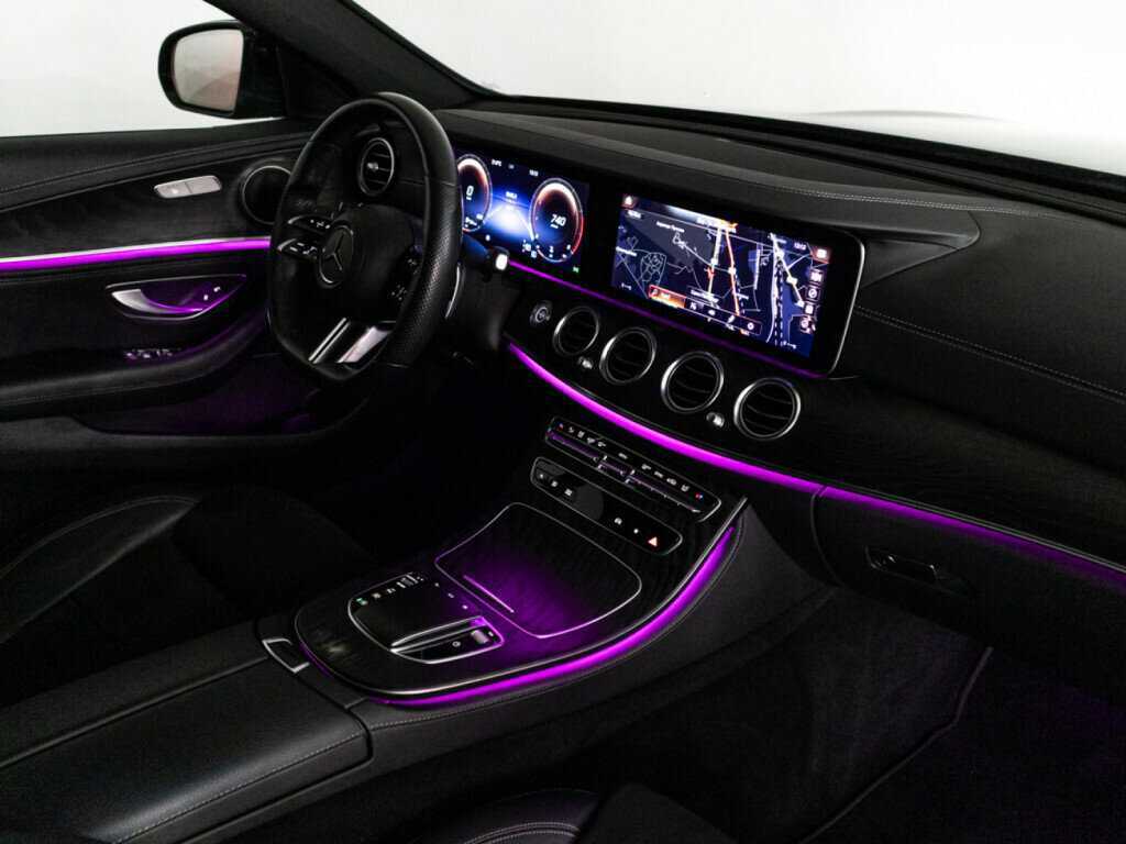 Mercedes-Benz E-Класс 200, 2020 Фото №23