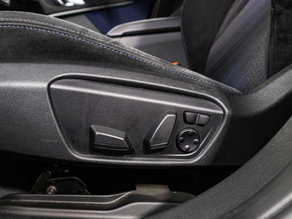 BMW 1 серии M135i xDrive, 2019 Фото №18