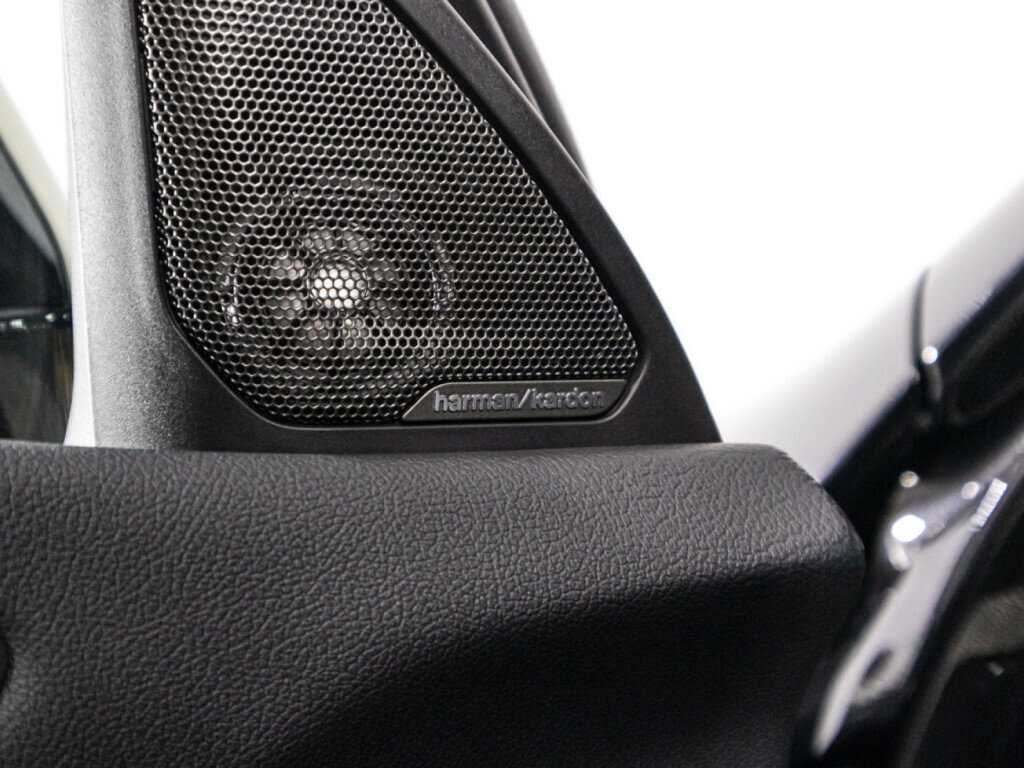 BMW 1 серии M135i xDrive, 2019 Фото №19