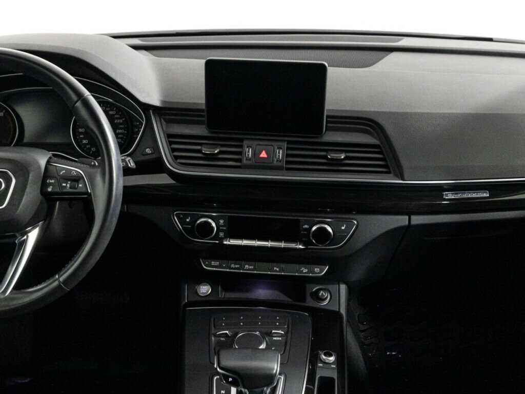 Audi Q5, 2018 Фото №12