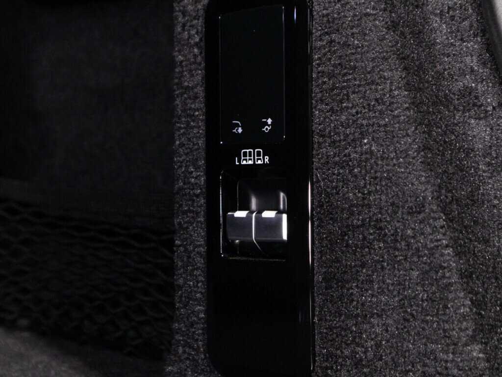 Land Rover Range Rover Sport P360 MHEV, 2022 Фото №13