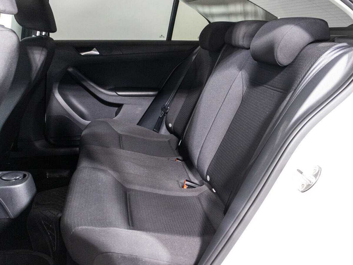 Volkswagen Jetta, 2015 Фото №10