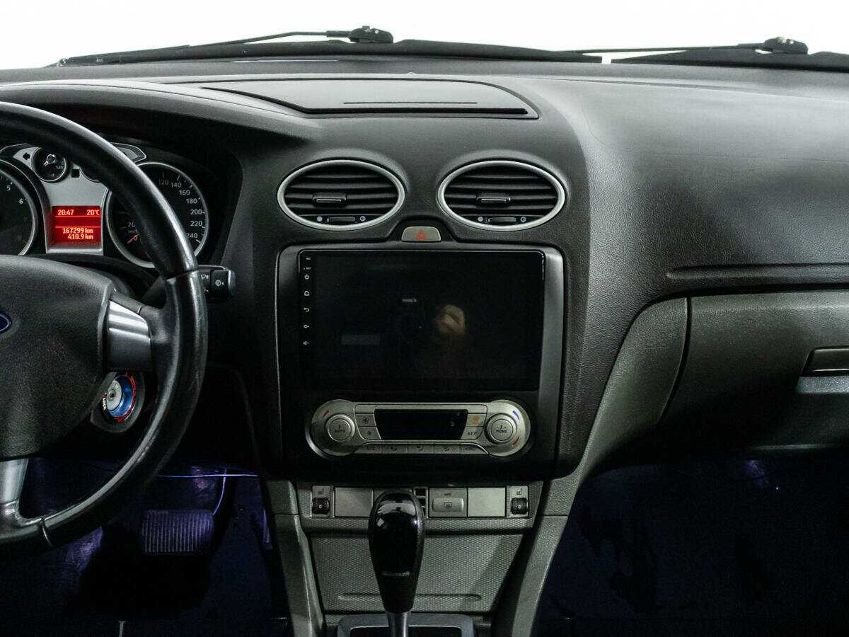 Ford Focus, 2010 Фото №14