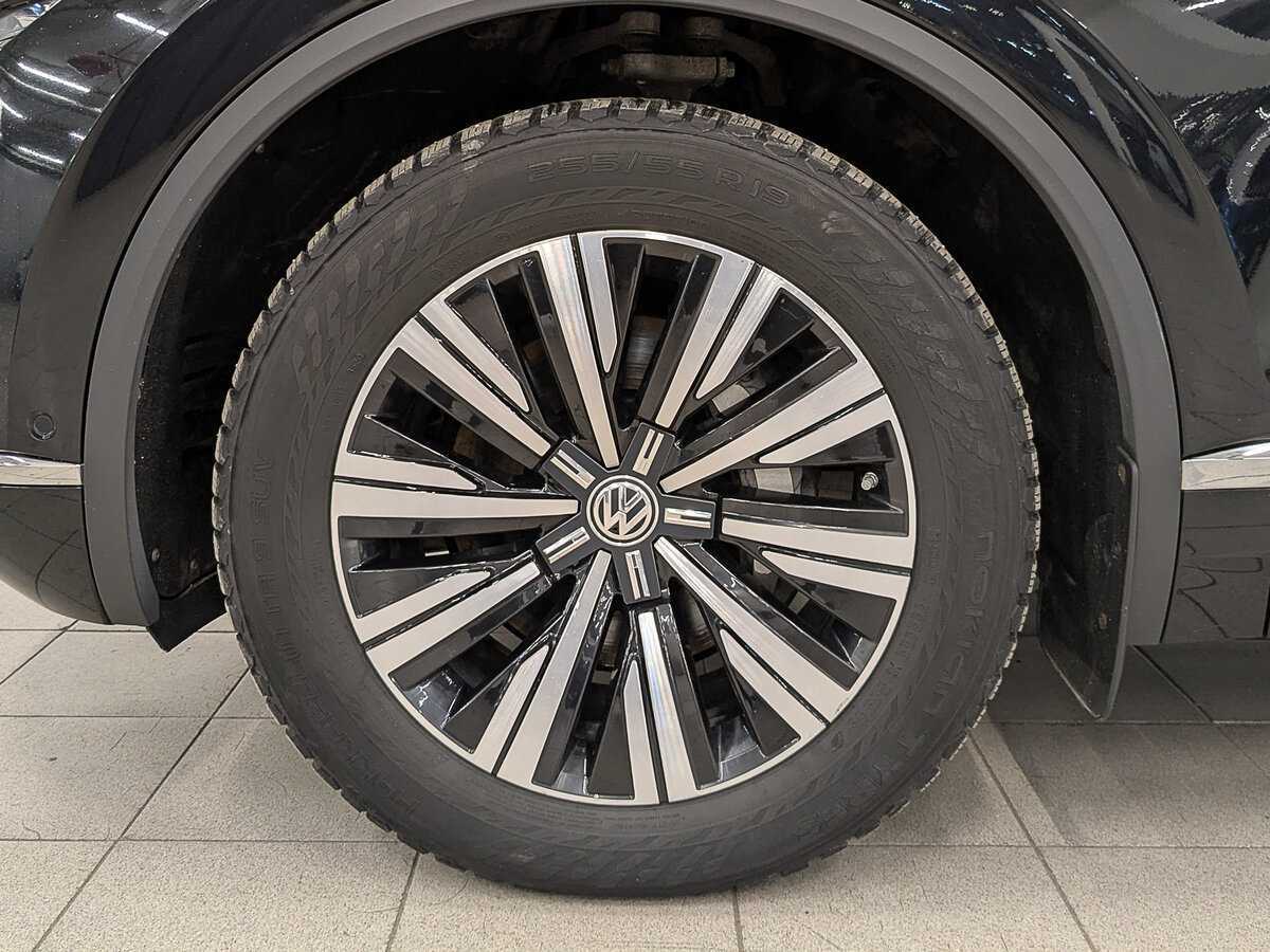 Volkswagen Touareg, 2020 Фото №12