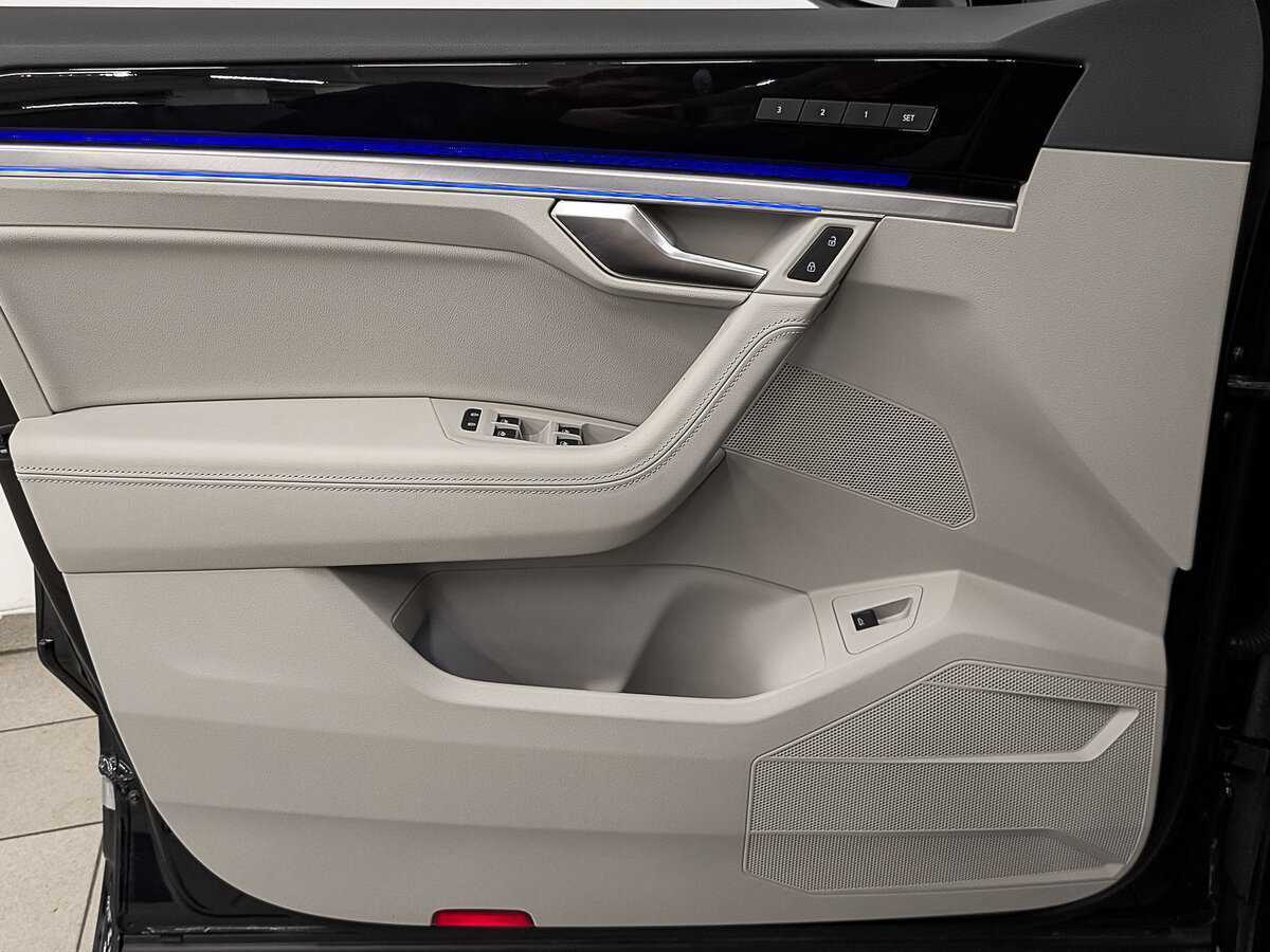 Volkswagen Touareg, 2020 Фото №19