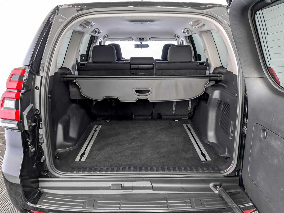 Toyota Land Cruiser Prado, 2021 Фото №10