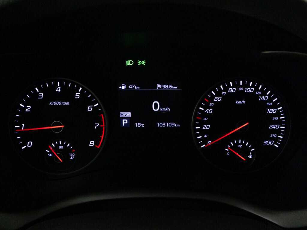 Kia Stinger, 2019 Фото №12