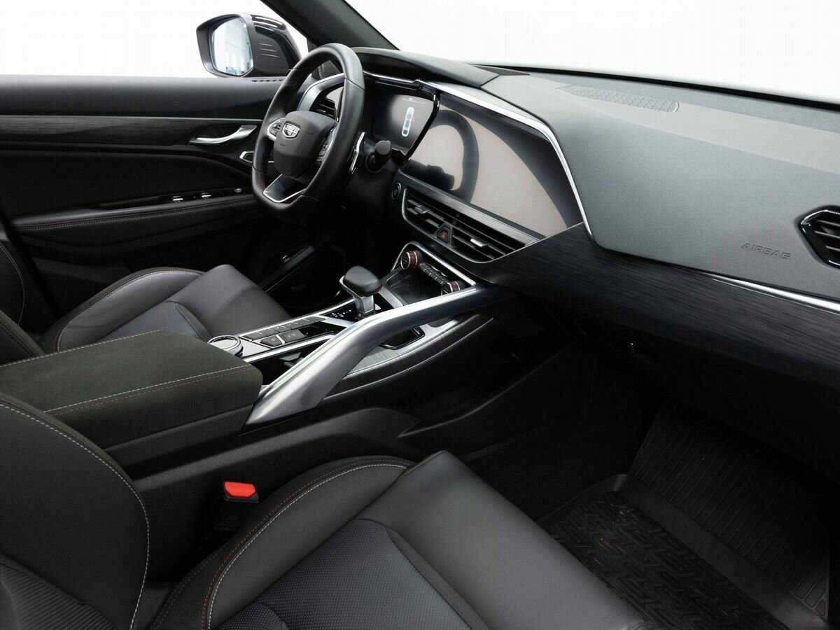 Geely Tugella, 2023 Фото №12