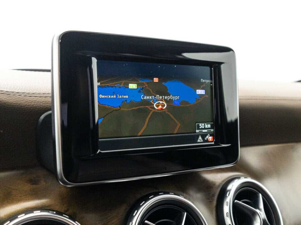 Mercedes-Benz GLA 250, 2014 Фото №16