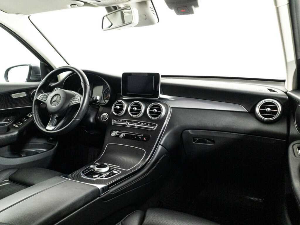 Mercedes-Benz GLC 250, 2018 Фото №9