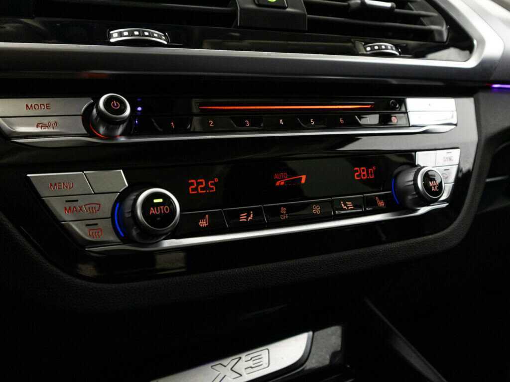 BMW X3 20d xDrive, 2018 Фото №20