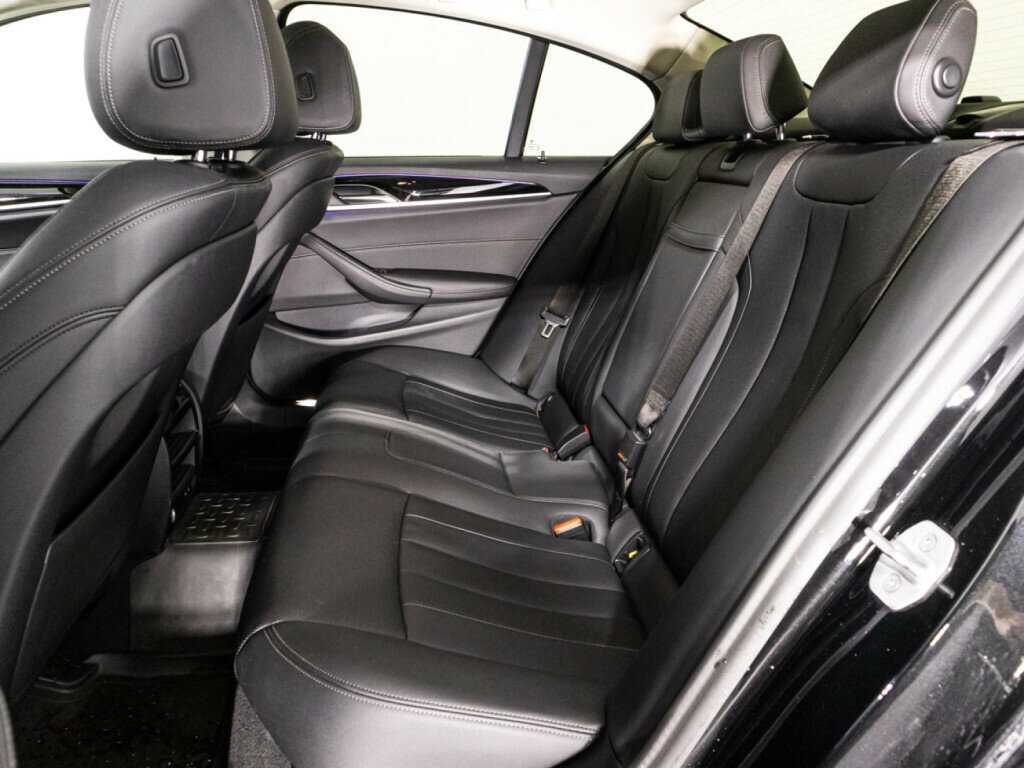 BMW 5 серии 520d xDrive, 2020 Фото №10