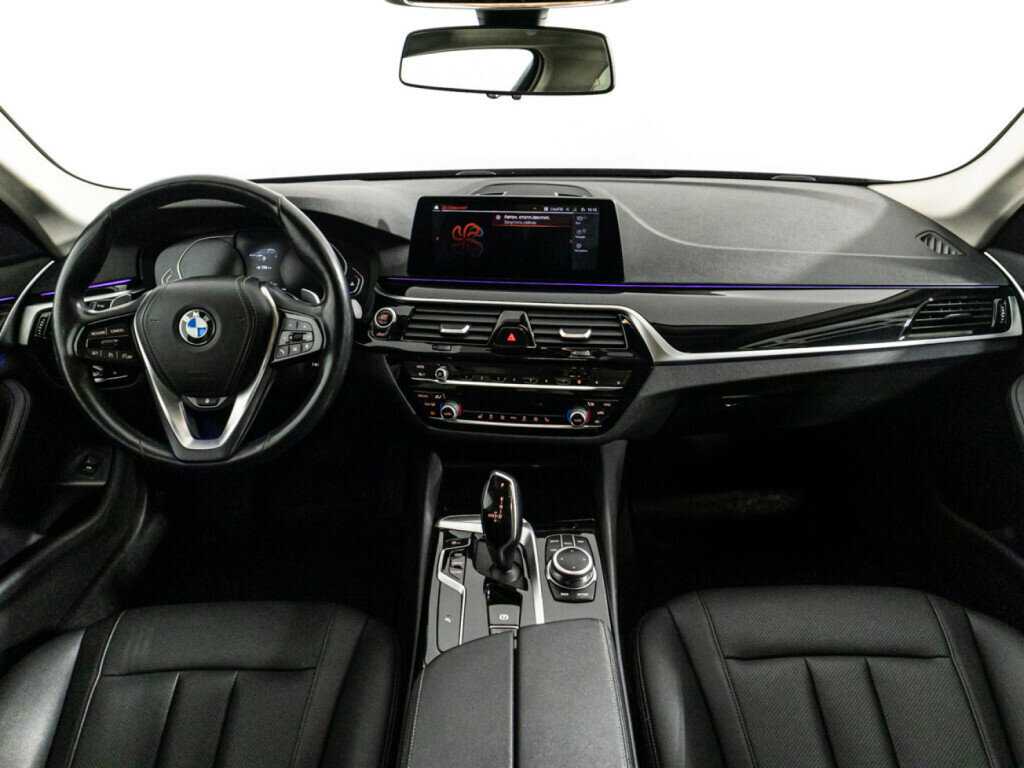 BMW 5 серии 520d xDrive, 2020 Фото №13