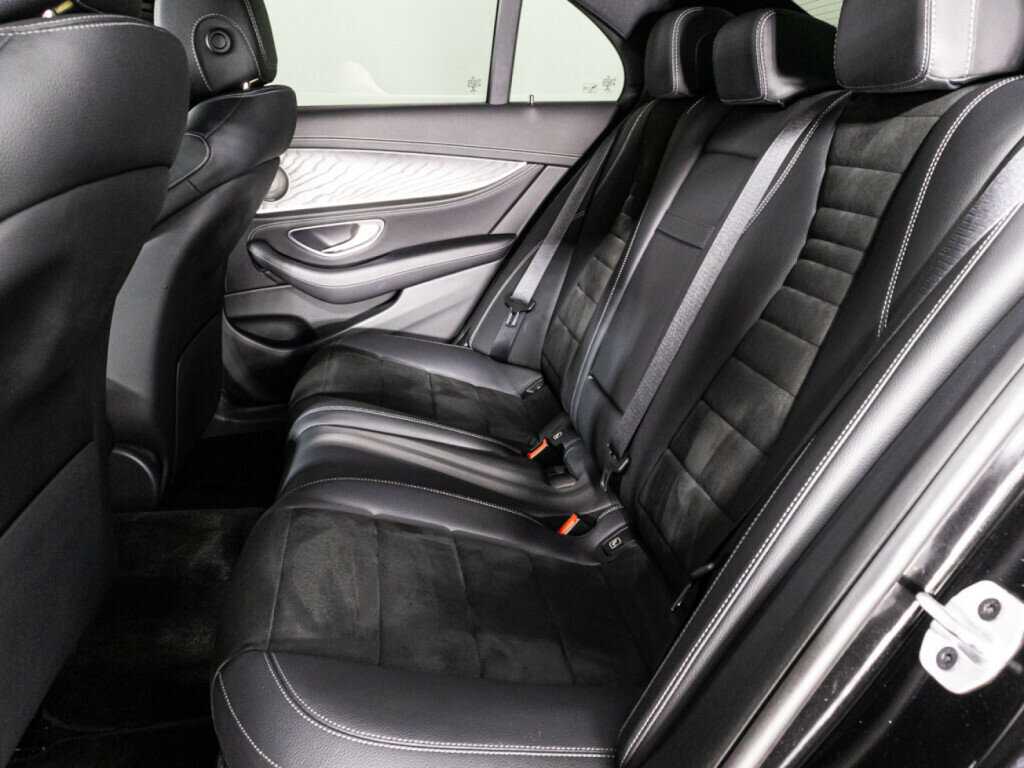 Mercedes-Benz E-Класс 220 d, 2020 Фото №10