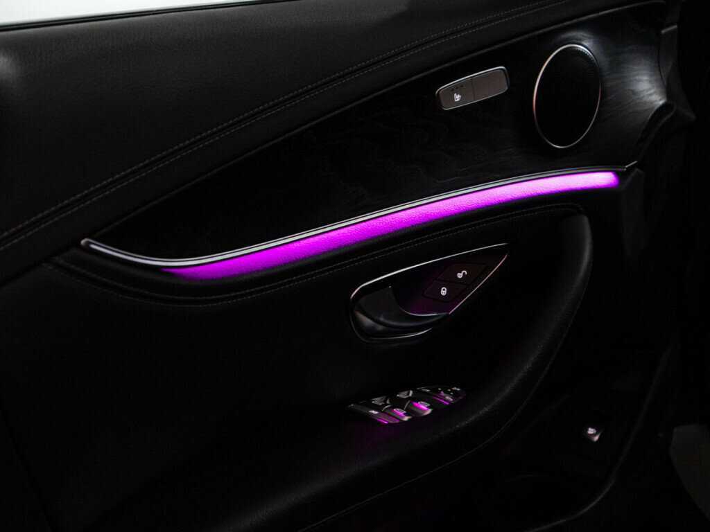 Mercedes-Benz E-Класс 220 d, 2020 Фото №24