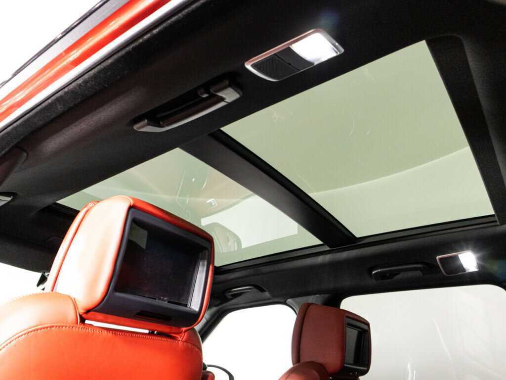 Land Rover Range Rover Sport, 2018 Фото №18