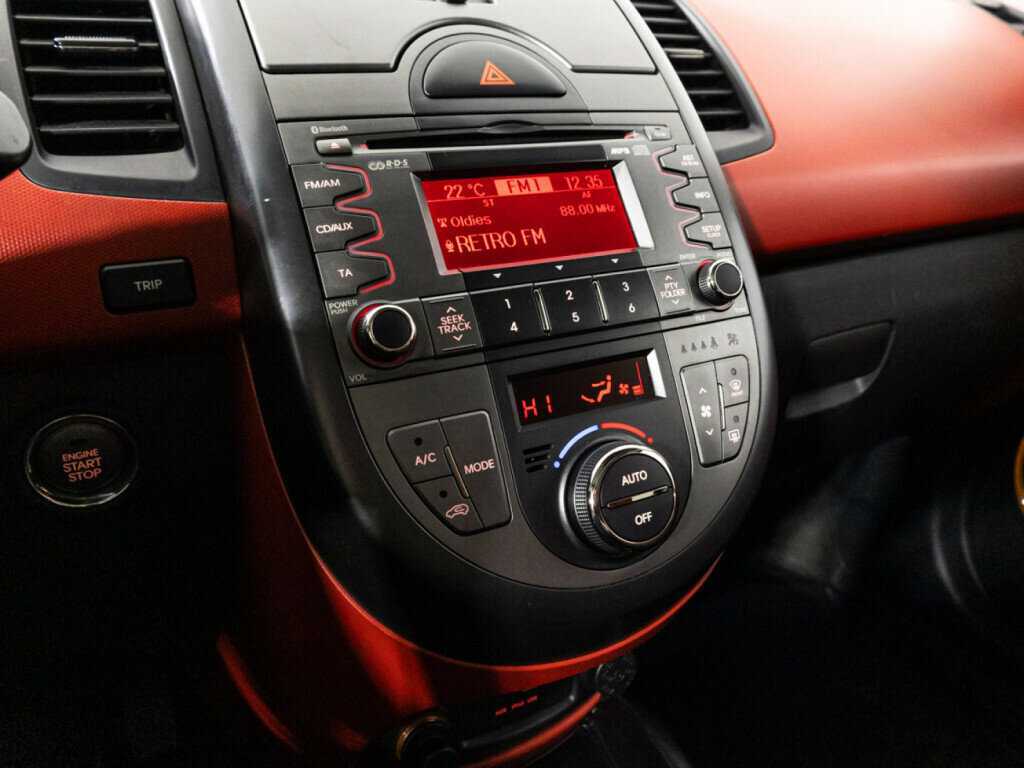 Kia Soul, 2010 Фото №16