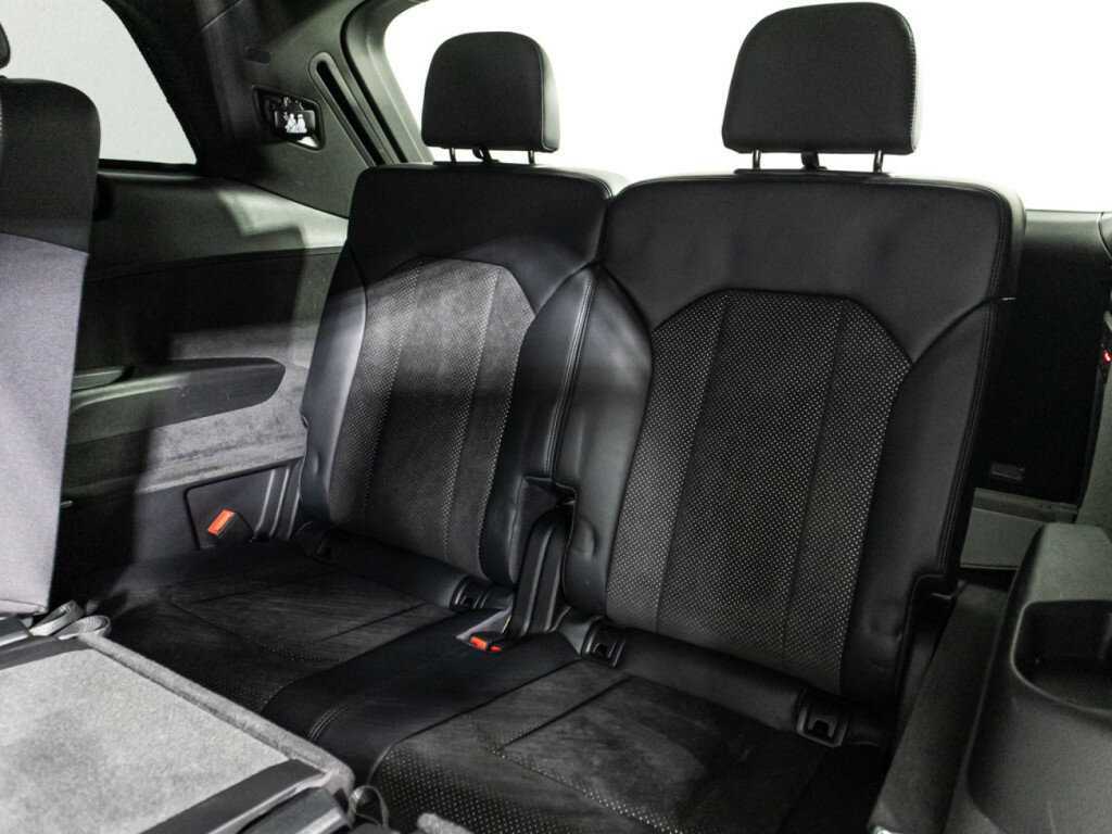 Audi Q7, 2017 Фото №18