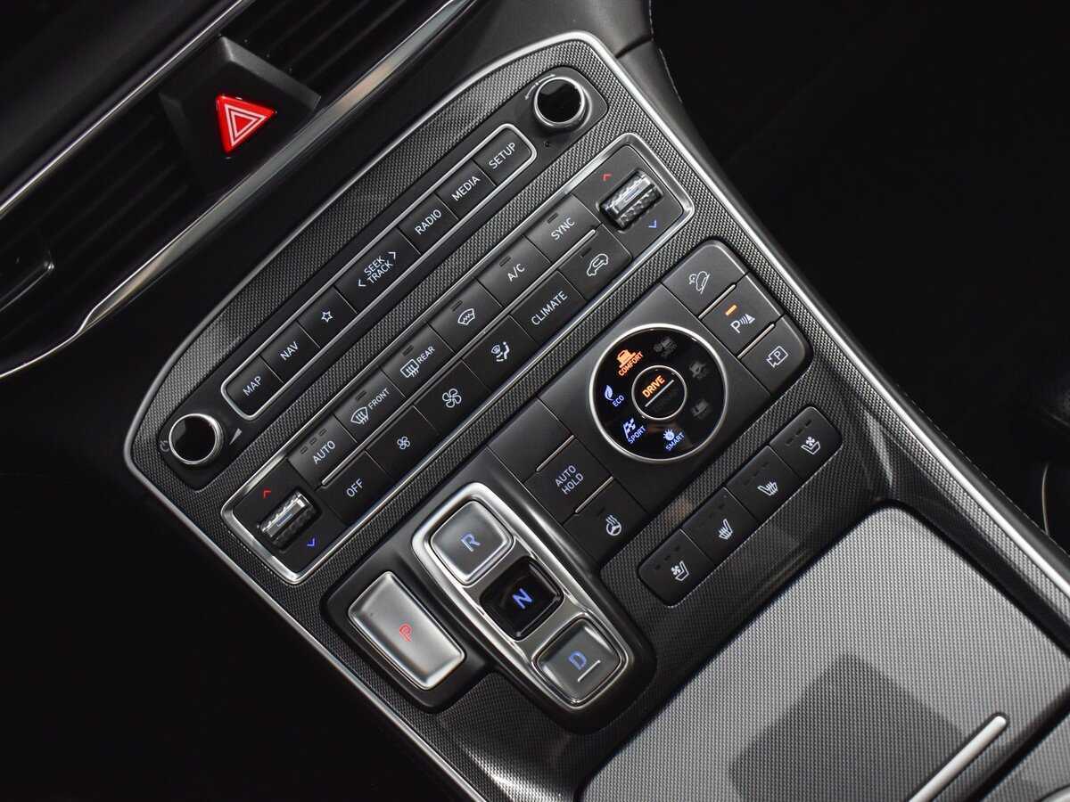 Hyundai Santa Fe, 2021 Фото №21