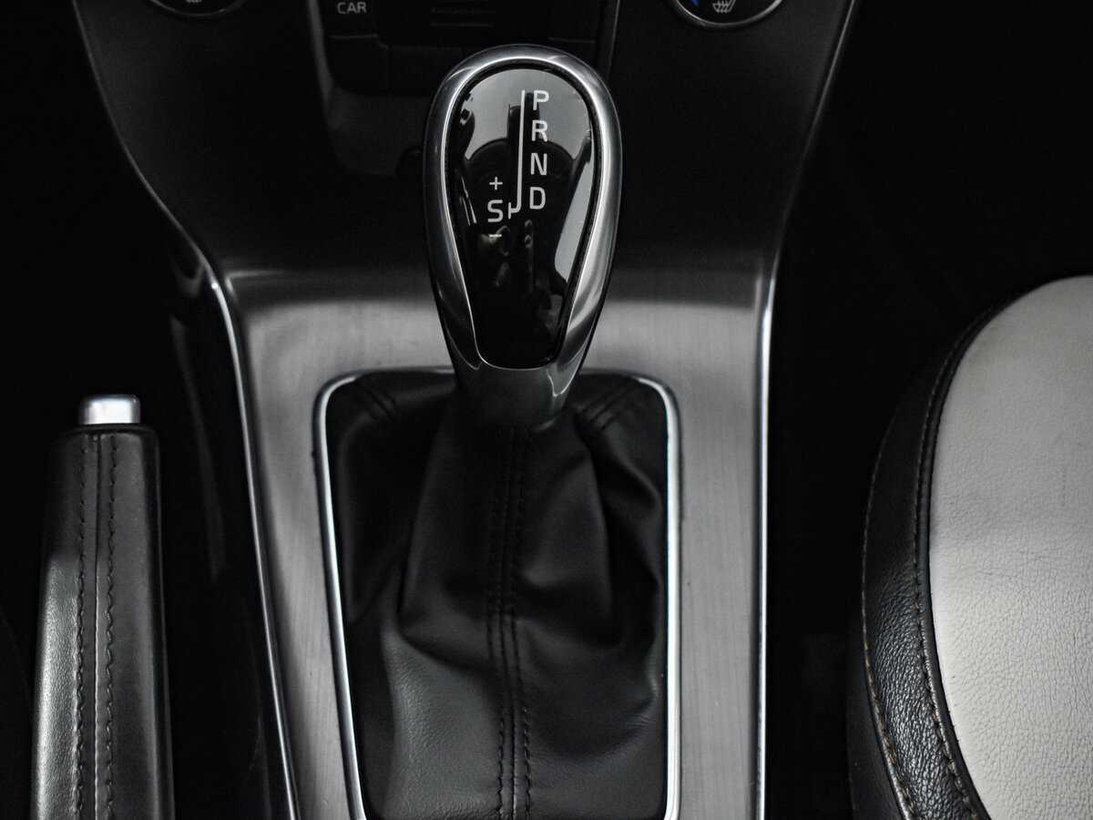 Volvo V40, 2014 Фото №11