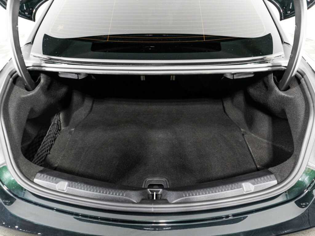 Mercedes-Benz E-Класс 200, 2020 Фото №14