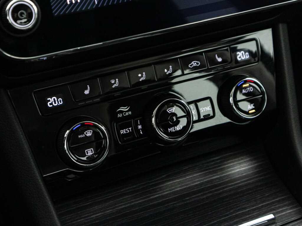 Skoda Superb, 2020 Фото №15