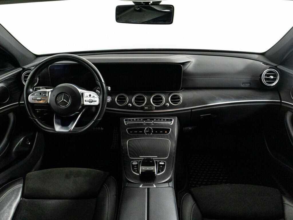 Mercedes-Benz E-Класс 200, 2019 Фото №11