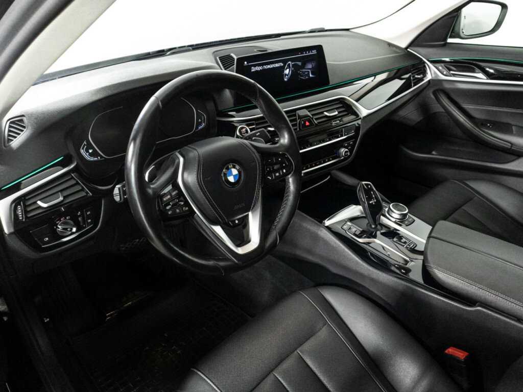 BMW 5 серии 520i, 2020 Фото №11