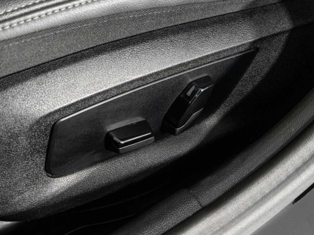 BMW 5 серии 520i, 2020 Фото №22