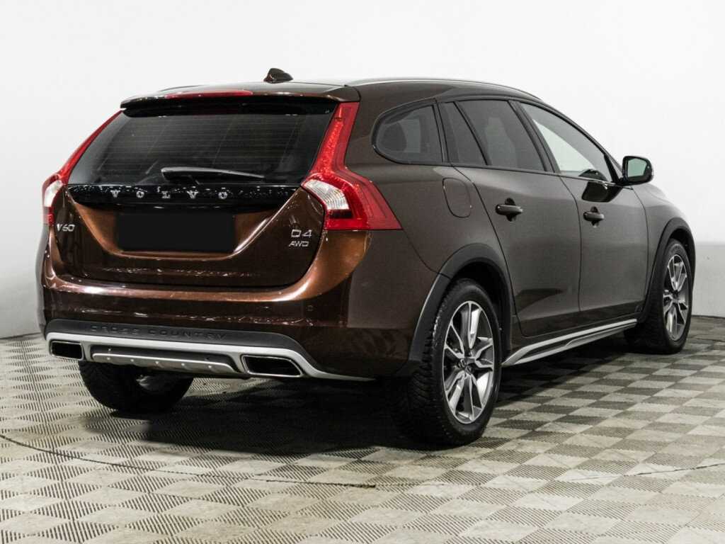 Volvo V60 Cross Country, 2016 - 167 456 км. | Фото №5
