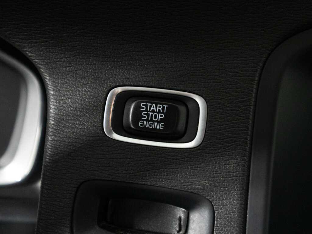 Volvo V60 Cross Country, 2016 Фото №20