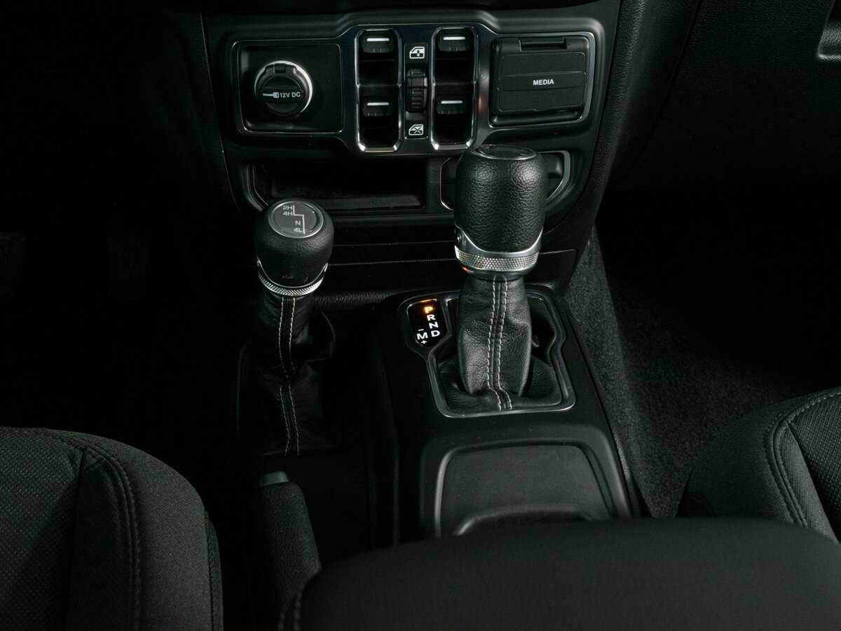 Jeep Wrangler, 2022 Фото №10