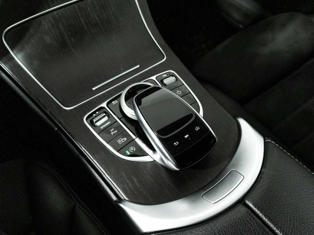 Mercedes-Benz C-Класс 180, 2020 Фото №17