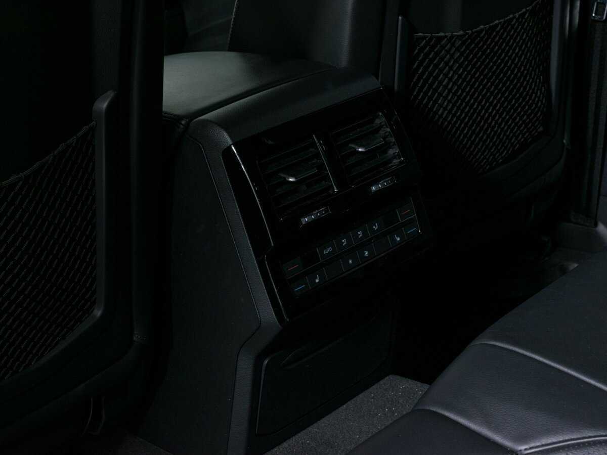 Volkswagen Touareg, 2019 Фото №21