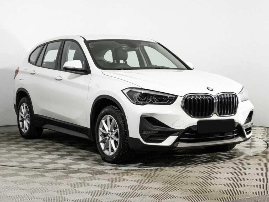 BMW X1 20i xDrive, 2021 - 30 000 км. | Фото №3