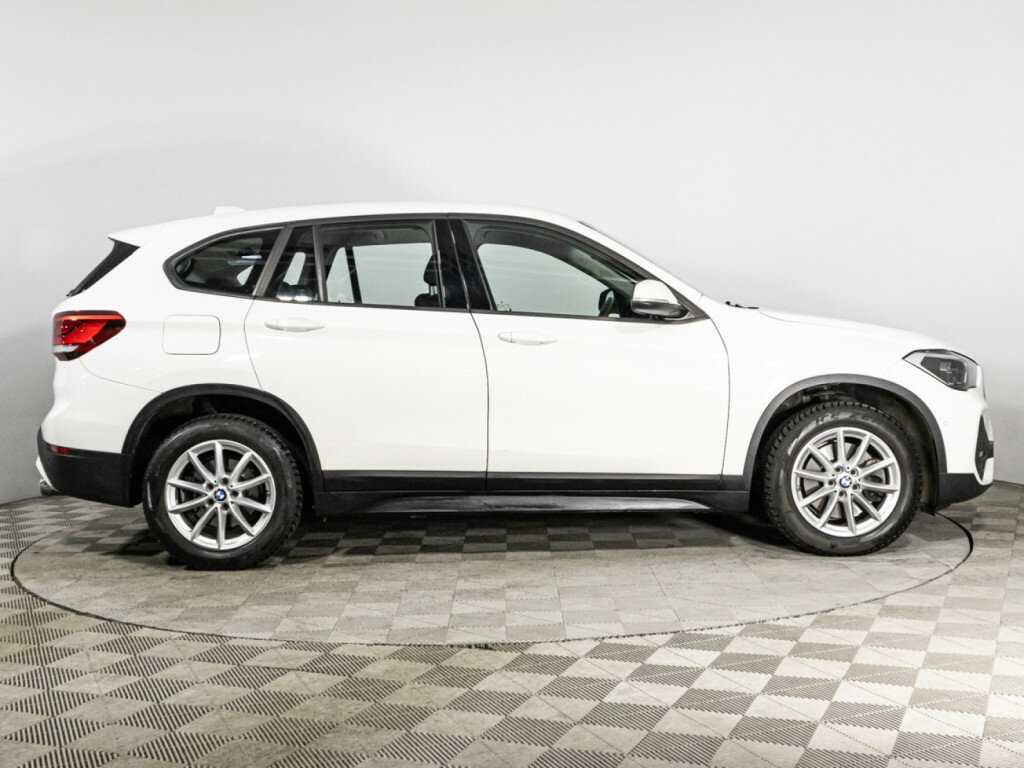 BMW X1 20i xDrive, 2021 - 30 000 км. | Фото №4