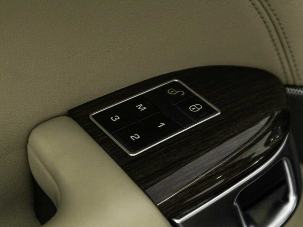 Land Rover Range Rover Sport, 2015 Фото №19