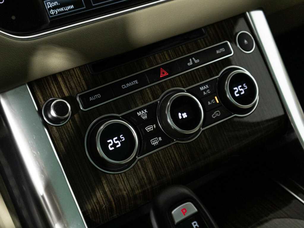 Land Rover Range Rover Sport, 2015 Фото №23